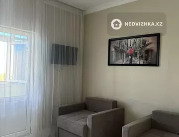 2-комнатная квартира, этаж 3 из 13, 48 м²