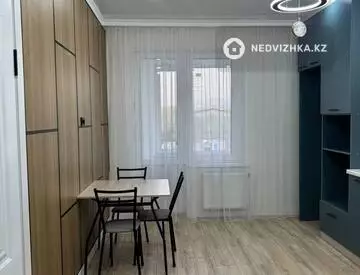 1-комнатная квартира, этаж 4 из 12, 43 м²