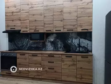 1-комнатная квартира, этаж 7 из 11, 57 м²