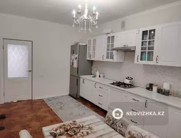2-комнатная квартира, этаж 1 из 6, 75 м²