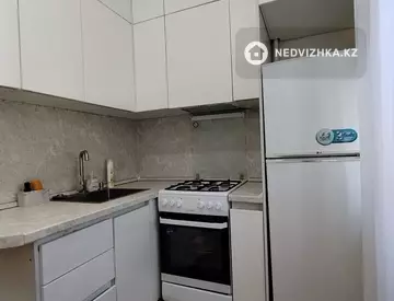 3-комнатная квартира, этаж 2 из 5, 47 м²