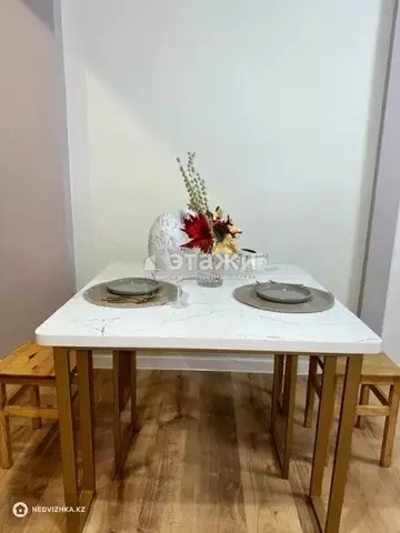 2-комнатная квартира, этаж 4 из 9, 68 м²