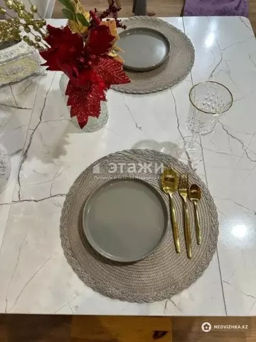 2-комнатная квартира, этаж 4 из 9, 68 м²