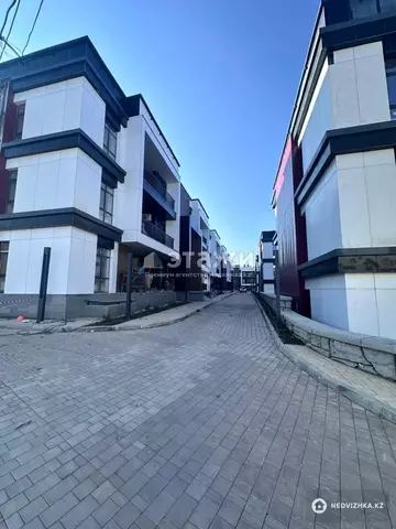 156 м², 4-комнатная квартира, этаж 2 из 3, 156 м², изображение - 13