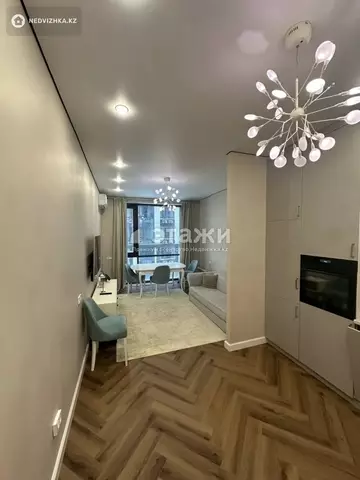 4-комнатная квартира, этаж 7 из 13, 96 м²