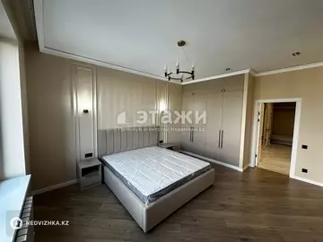 2-комнатная квартира, этаж 8 из 16, 64 м², на длительный срок