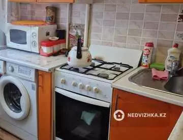 2-комнатная квартира, этаж 4 из 5, 44 м²