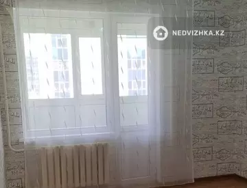 4-комнатная квартира, этаж 6 из 12, 104 м²