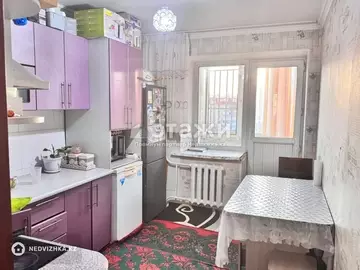 2-комнатная квартира, этаж 5 из 10, 50 м²