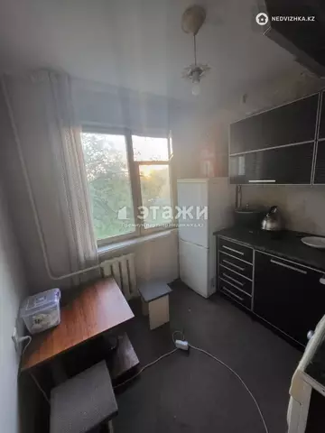 2-комнатная квартира, этаж 2 из 5, 46 м²