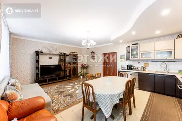 4-комнатная квартира, этаж 3 из 20, 157 м²