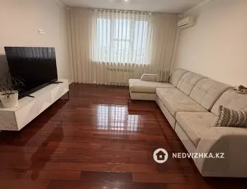 3-комнатная квартира, этаж 11 из 12, 110 м²
