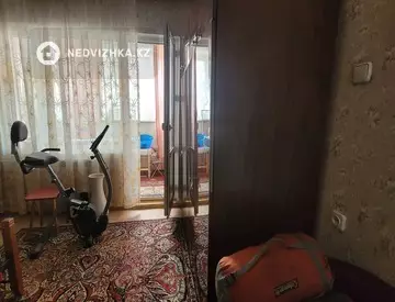 3-комнатная квартира, этаж 4 из 9, 68 м²