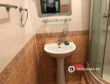 2-комнатная квартира, этаж 3 из 9, 60 м²