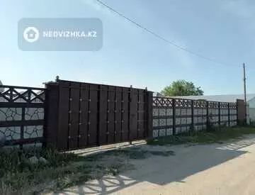 5-комнатный дом, 10 соток, 110 м²