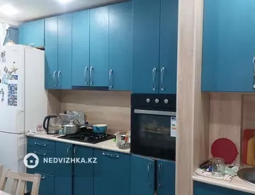 3-комнатная квартира, этаж 3 из 9, 63 м²