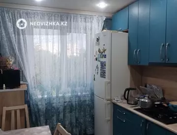 3-комнатная квартира, этаж 3 из 9, 63 м²