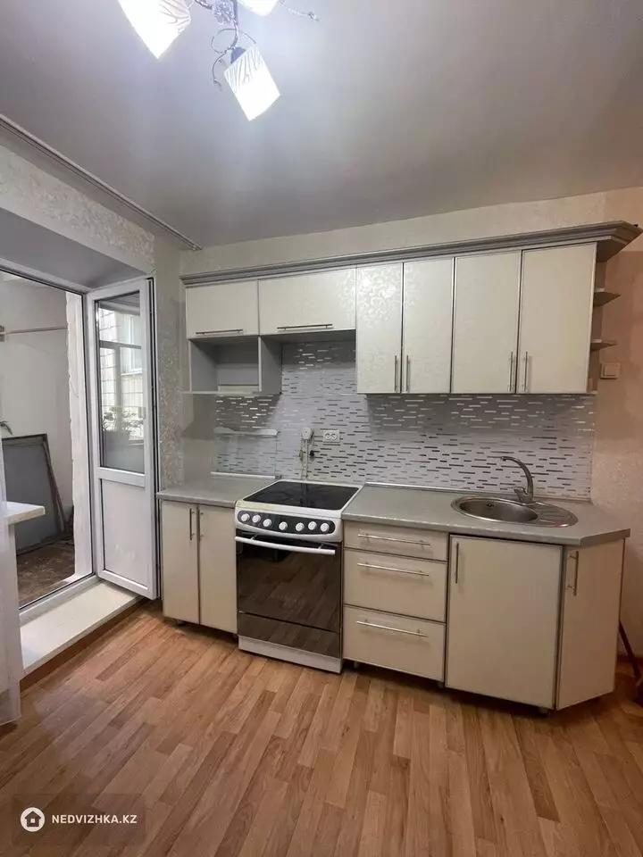 48 м², 2-комнатная квартира, этаж 3 из 9, 48 м², изображение - 1