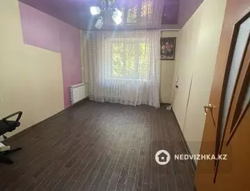 2-комнатная квартира, этаж 3 из 9, 48 м²