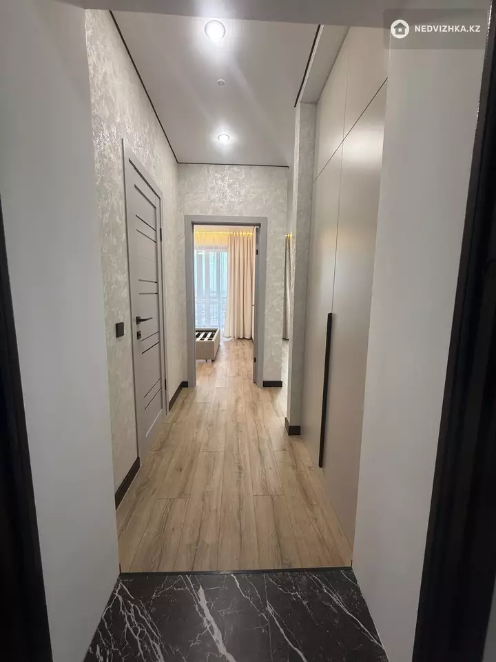 38 м², 2-комнатная квартира, этаж 12 из 12, 38 м², изображение - 1
