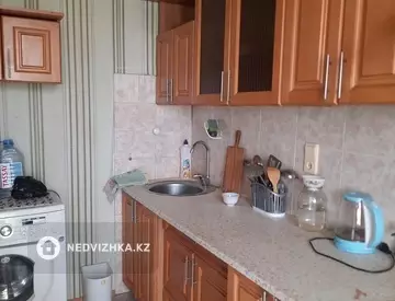 3-комнатная квартира, этаж 4 из 5, 70 м²
