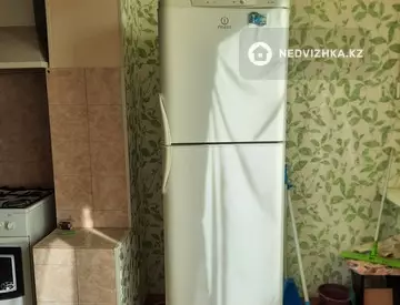 3-комнатная квартира, этаж 4 из 5, 70 м²
