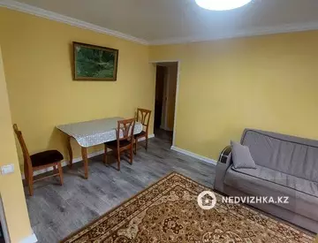 3-комнатная квартира, этаж 3 из 4, 60 м², на длительный срок