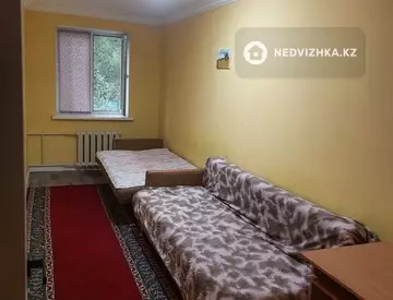3-комнатная квартира, этаж 3 из 4, 60 м², на длительный срок