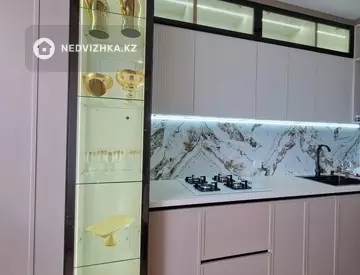 3-комнатная квартира, этаж 5 из 5, 95 м²