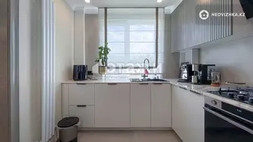 3-комнатная квартира, этаж 6 из 9, 91 м²
