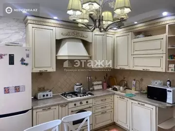 2-комнатная квартира, этаж 3 из 5, 83 м²