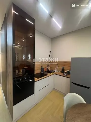 2-комнатная квартира, этаж 19 из 20, 56 м²