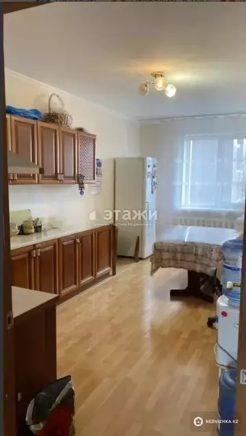 2-комнатная квартира, этаж 2 из 19, 83 м²