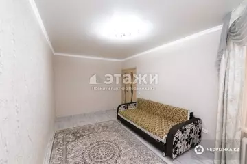 2-комнатная квартира, этаж 3 из 9, 52 м²