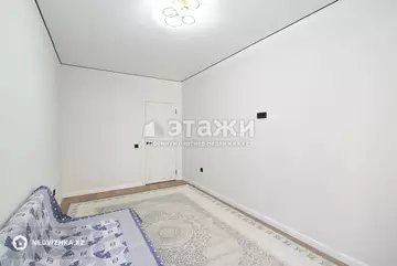 1-комнатная квартира, этаж 4 из 12, 39 м²