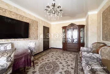 2-комнатная квартира, этаж 12 из 13, 70 м²