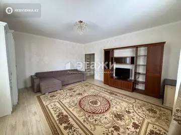 1-комнатная квартира, этаж 8 из 9, 59 м²
