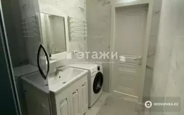 2-комнатная квартира, этаж 9 из 22, 60 м²