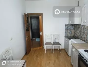 1-комнатная квартира, этаж 3 из 5, 35 м²