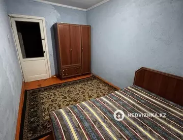 2-комнатная квартира, этаж 3 из 5, 43 м², на длительный срок
