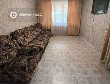 2-комнатная квартира, этаж 2 из 5, 45 м², на длительный срок