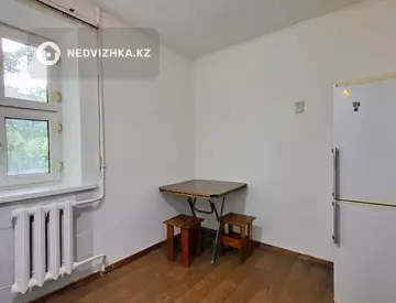 2-комнатная квартира, этаж 4 из 4, 43 м²