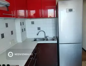 3-комнатная квартира, этаж 6 из 9, 62 м²