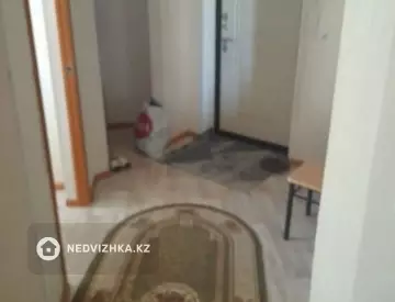 3-комнатная квартира, этаж 12 из 12, 73 м², на длительный срок