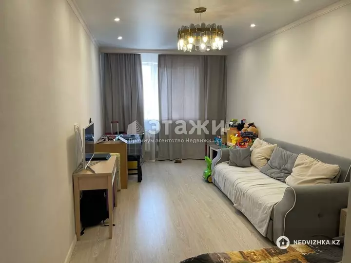 60 м², 3-комнатная квартира, этаж 12 из 12, 60 м², изображение - 1