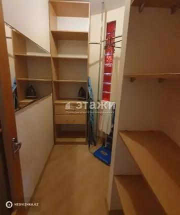 2-комнатная квартира, этаж 4 из 5, 59 м²