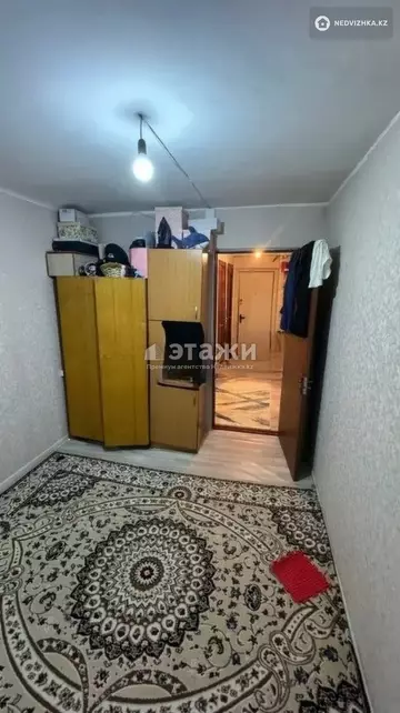 2-комнатная квартира, этаж 4 из 4, 40 м²