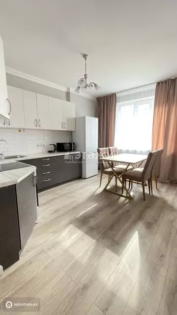 2-комнатная квартира, этаж 5 из 13, 70 м²