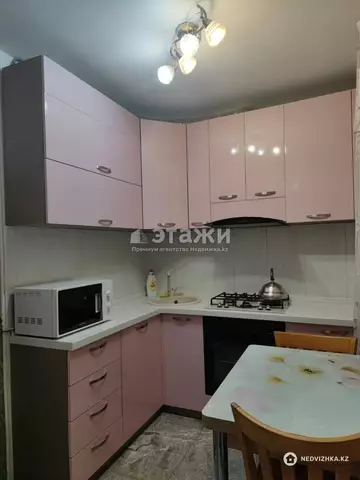 1-комнатная квартира, этаж 1 из 4, 35 м², на длительный срок