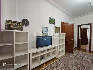 2-комнатная квартира, этаж 2 из 3, 55 м², на длительный срок